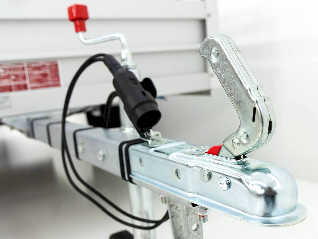 Koch-Anhänger U7 Tieflader 750kg 300x150x45cm Aluminium – Bild 8